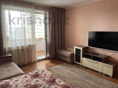 2-комнатная квартира · 55 м² · 4/5 этаж, Абая 162 — Толстого . ЦУМ,Рахат, МАРТ за 13 000 〒 в Костанае