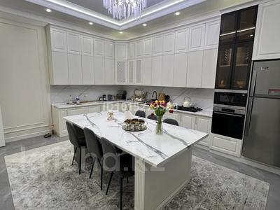 Отдельный дом · 5 комнат · 350 м² · 8 сот., мкр Малый Самал, Шакиров 15 за 195 млн ₸ в Шымкенте, Туран р-н