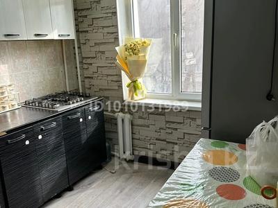 2-комнатная квартира · 48 м² · 4/5 этаж, Жумалиева 175 за 35 млн 〒 в Алматы, Алмалинский р-н