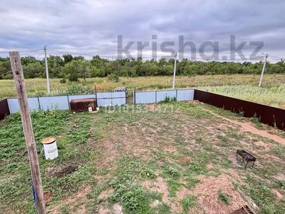 Жеке үй · 4 бөлме · 80 м² · 8 жүзд., Зачаганск пгт ш/а. 42 — Круглоозерная, бағасы: 13 млн ₸ в Уральске, мкр. Зачаганск пгт