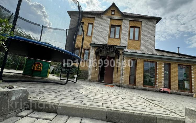 Жеке үй · 5 бөлме · 270 м² · 12 сот., Момышулы 28/2 — Энтузиастов, бағасы: 119 млн ₸ в Усть-Каменогорске, Ульбинский — фото 2