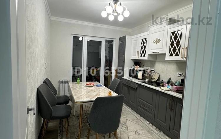 3-комнатная квартира · 80 м² · 3/12 этаж, 11 41/1 — ЖК Сауран за 170 000 ₸ в Туркестане — фото 2