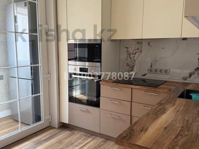 2-комнатная квартира · 60 м² · 6/12 этаж, мкр Акбулак, 1-я улица за 400 000 〒 в Алматы, Алатауский р-н