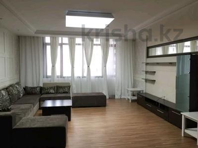 4-бөлмелі пәтер · 150 м², Кошкарбаева 10 — Блок Е, бағасы: 800 000 ₸ в Астане, Сарайшык р-н