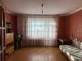 2-бөлмелі пәтер · 54 м² · 6/10 қабат, Майкудук, Мкр Голубые пруды 4, бағасы: 18.5 млн ₸ в Караганде, Алихана Бокейханова р-н