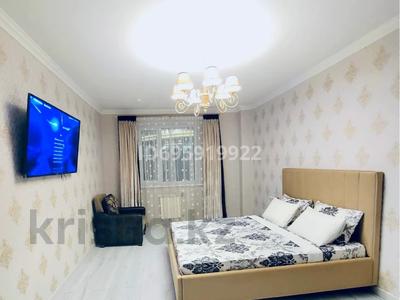 4-комнатная квартира · 126 м², Кабанбай батыра 5/1 — Кабанбай батыра проспект Туран за 480 000 〒 в Астане, Есильский р-н