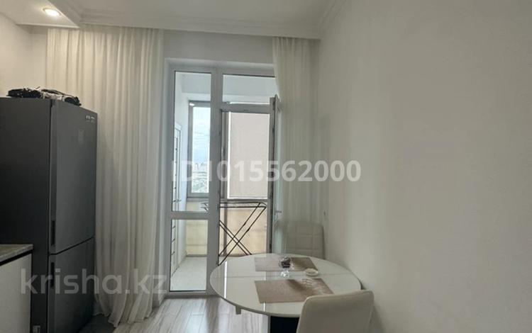 1-комнатная квартира · 38 м² · 9/14 этаж, Улы Дала 7/4 за 270 000 ₸ в Астане, Есильский р-н — фото 2