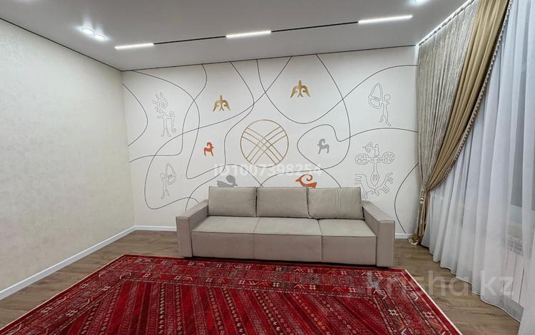 3-комнатная квартира · 111.4 м² · 3/5 этаж, мкр Нурсая-3, Абулхаир Хана 46 — 4 за 65 млн ₸ в Атырау — фото 54