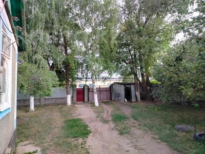Часть дома · 4 комнаты · 80 м² · 10 сот., Карипбаева 24 — В центре за 22 млн ₸ в Умбетали