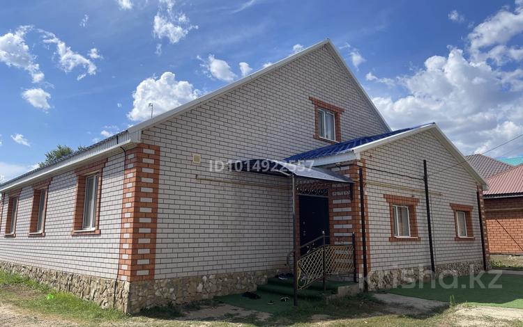 Жеке үй · 6 бөлме · 250 м² · 10 жүзд., Роза Жаманова, бағасы: 48 млн ₸ в Актобе, жилой массив Акжар-2 — фото 2