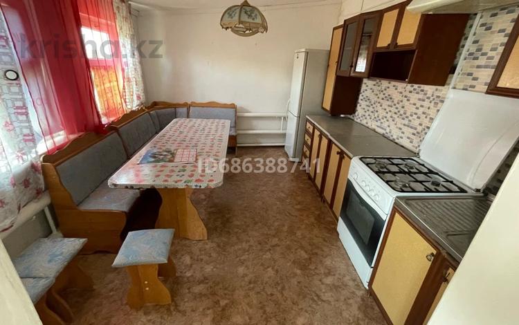 Отдельный дом · 4 комнаты · 120 м² · 6.5 сот., Махамбета 47 — Бейбарс за 120 000 ₸ в Атырау — фото 2
