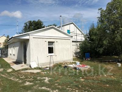 Отдельный дом · 3 комнаты · 120 м² · 5 сот., 11 мкр 22 за 15 млн 〒 в Аксае