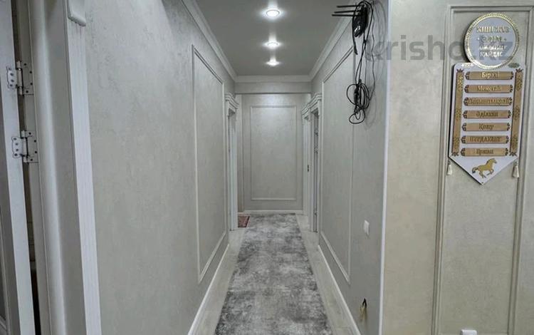 6-комнатная квартира · 142 м² · 3/5 этаж, 27-й мкр 47 за 65 млн ₸ в Актау — фото 2