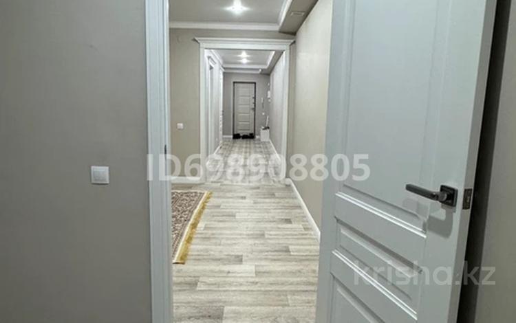 3-комнатная квартира · 94.5 м² · 8/10 этаж, мкр Новый Город — ЖК “Астана” за 40 млн ₸ в Караганде, Казыбек би р-н — фото 2