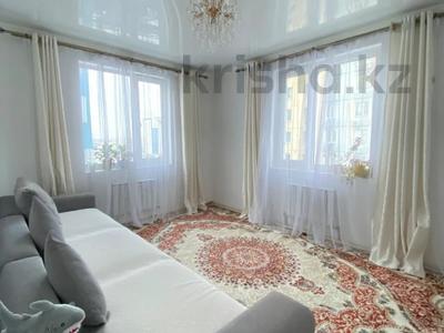 2-комнатная квартира · 55 м² · 8/14 этаж, мкр Акбулак, 1-я улица за 35.5 млн ₸ в Алматы, Алатауский р-н