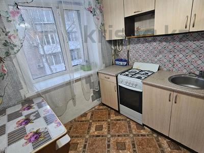 3-бөлмелі пәтер, 58 м², 4/5 қабат, Жабаева 134, бағасы: 16.5 млн 〒 в Петропавловске