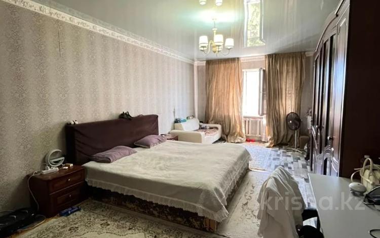 3-бөлмелі пәтер · 131 м² · 4/16 қабат, Шұғыла ш/а., Жуалы, бағасы: 49 млн ₸ в Алматы, Наурызбайский р-н — фото 11