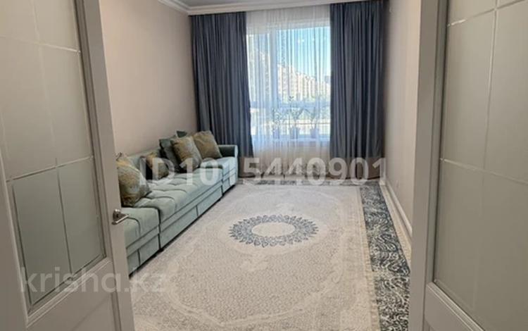 2-бөлмелі пәтер · 72 м² · 3/12 қабат, Ұлы Дала 39 — Улы Дала - Кабанбай батыр - Ботанический сад, бағасы: 67.6 млн ₸ в Астане, Есильский р-н — фото 2
