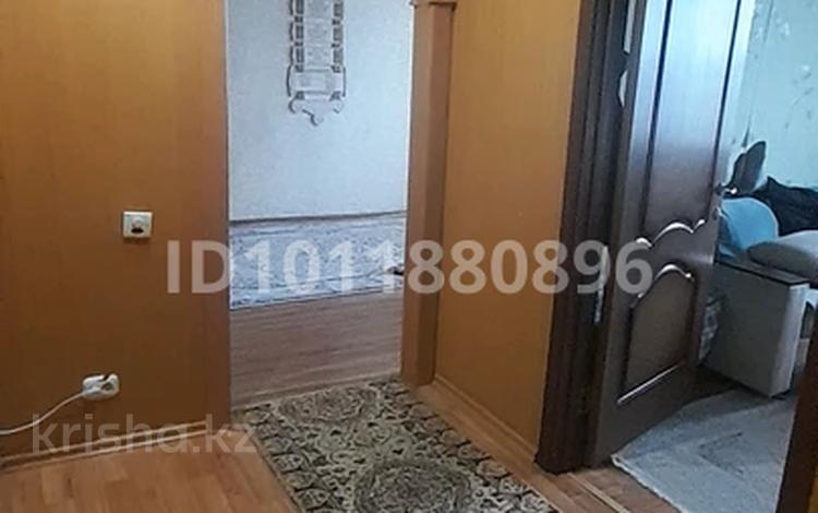 4-бөлмелі пәтер · 64 м² · 5/5 қабат, Майкудук, Майкудук, 13й микрорайон 22, бағасы: 12 млн ₸ в Караганде, Алихана Бокейханова р-н — фото 2