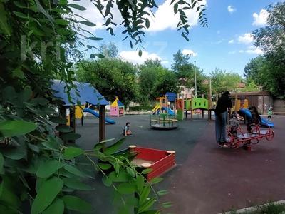 4-комнатная квартира · 63 м² · 5/5 этаж, Жунисова 180 за 18.5 млн 〒 в Уральске