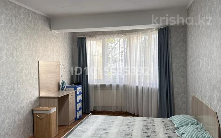 2-бөлмелі пәтер · 85 м² · 2/9 қабат, Микрорайон Алтын Ауыл 21, бағасы: 280 000 ₸ в Каскелене — фото 2