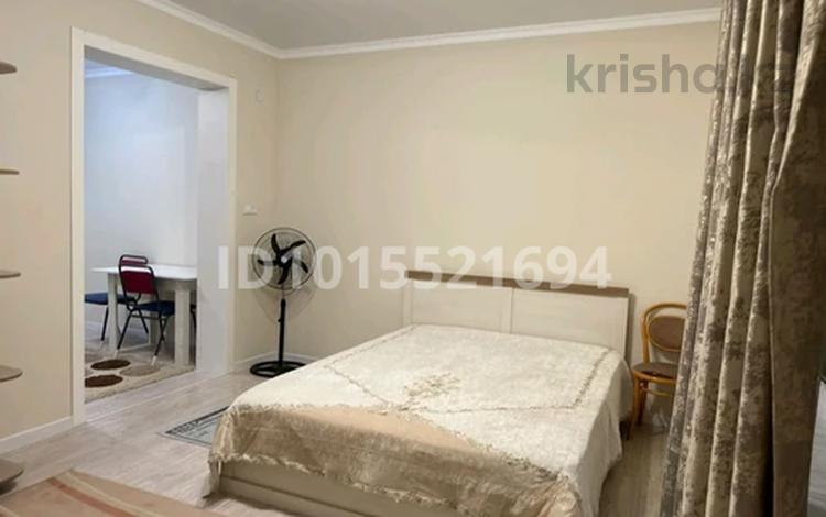 1-бөлмелі пәтер · 42 м² · 1/2 қабат, Дегдар 49, бағасы: 13 000 ₸ в Алматы, Турксибский р-н — фото 2