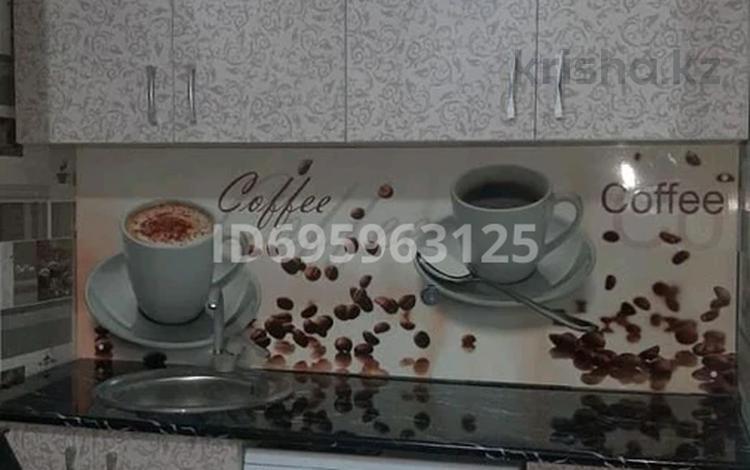 3-комнатная квартира · 57.15 м² · 2/5 этаж, Сейфулина 100 — Гор.Больницы. за 18 млн ₸ в Кентау — фото 2