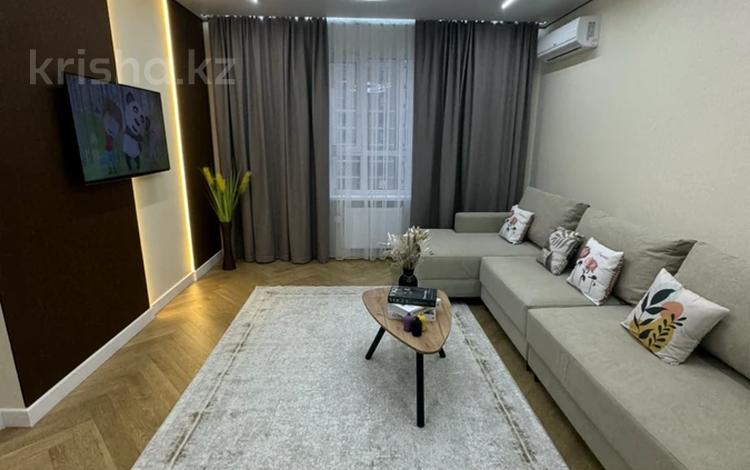 2-бөлмелі пәтер · 70 м² · 8/14 қабат, мкр Акжайык, Сырым батыра 2Б, бағасы: 22 000 ₸ в Шымкенте, Абайский р-н — фото 2