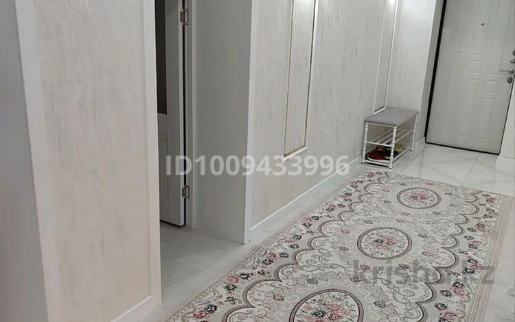 3-бөлмелі пәтер · 105 м² · 3/8 қабат, 19-й мкр 45/3, бағасы: 42 млн ₸ в Актау — фото 2
