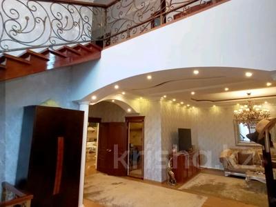 Отдельный дом • 8 комнат • 360 м² • 14 сот., Казахстанская 77 за 165 млн 〒 в Талдыкоргане