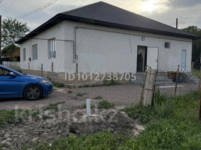 Жеке үй · 6 бөлме · 200 м² · 10 сот., Майтөбе 10 — Қайназар ауылы, бағасы: 33 млн ₸ в Узынагаш