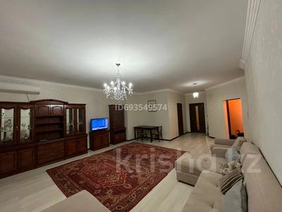 2-бөлмелі пәтер · 90 м² · 3 қабат, Достык 13, бағасы: 350 000 ₸ в Астане, Есильский р-н