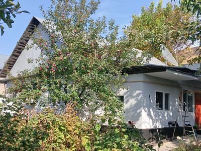 Отдельный дом · 4 комнаты · 88 м² · 7.5 сот., ул Розы Баглановой 23 — Абая ,Курганка за 39 млн 〒 в Талгаре