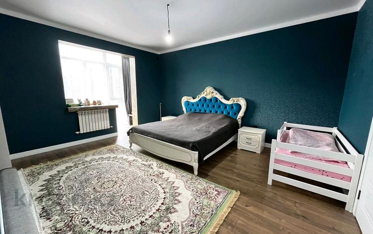 4-бөлмелі пәтер · 125 м² · 6/10 қабат, Самал, бағасы: 42 млн ₸ в Уральске — фото 2