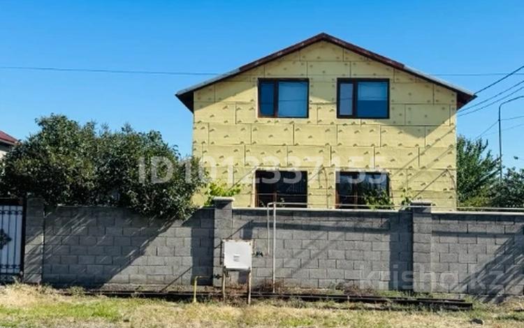 Отдельный дом · 4 комнаты · 135 м² · 10 сот., Zhibek zholy street 55a за 39 млн 〒 в Талдыкоргане, мкр Жетысу — фото 2
