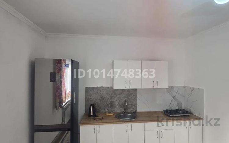 2-комнатная квартира · 48 м² · 2/2 этаж, Акмола 1398 за 160 000 ₸ в Алматы — фото 2