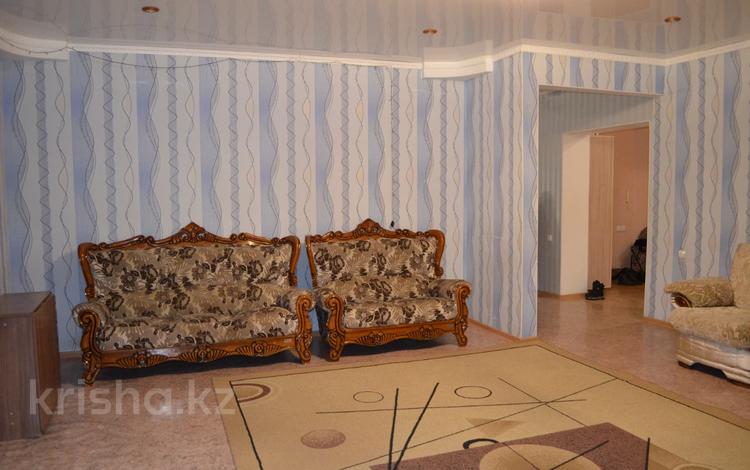 3-комнатная квартира, 143 м², 9/9 этаж, Назарбаева 227 за 54 млн 〒 в Петропавловске — фото 12