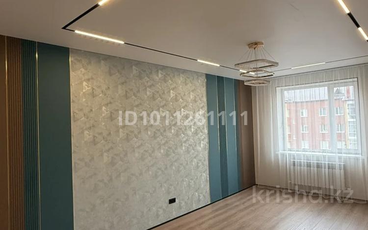 3-комнатная квартира · 100 м² · 5/6 этаж, мкр Астана 44 А за 43 млн 〒 в Уральске — фото 10