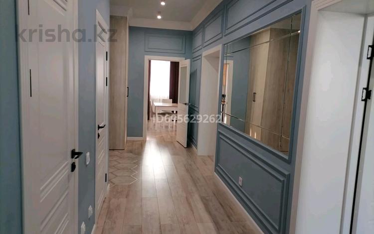 3-бөлмелі пәтер · 90 м² · 3/3 қабат, мкр Юго-Восток, Университетская 28/7, бағасы: 42 млн ₸ в Караганде, Казыбек би р-н — фото 2