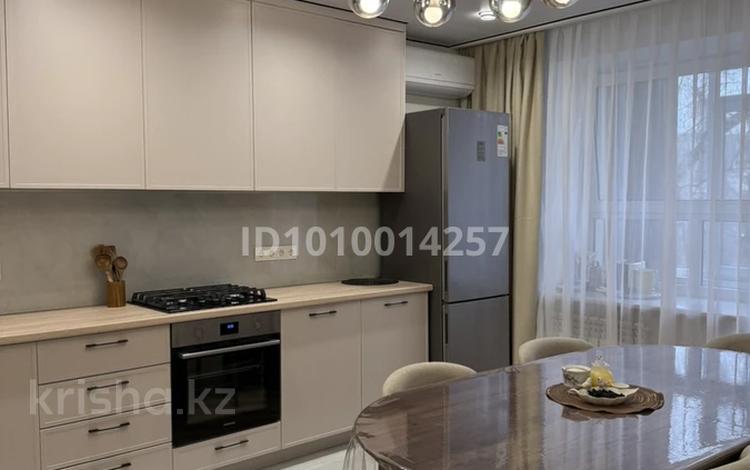 4-комнатная квартира · 120 м² · 2/5 этаж, мкр Коктем-2 2 за 115 млн ₸ в Алматы, Бостандыкский р-н — фото 2