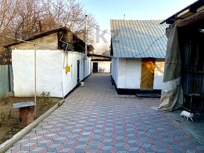 Отдельный дом · 4 комнаты · 198.2 м² · 9 сот., мкр Акбулак, Сауатколь 20 за 45 млн 〒 в Алматы, Алатауский р-н