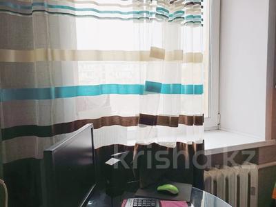 3-комнатная квартира · 56.5 м² · 4/5 этаж, Кабанбай батыра 40 — Шакарима за 21 млн 〒 в Семее