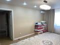 2-бөлмелі пәтер · 65 м² · 8/10 қабат, Абая, бағасы: 37 млн ₸ в Атырау — фото 3