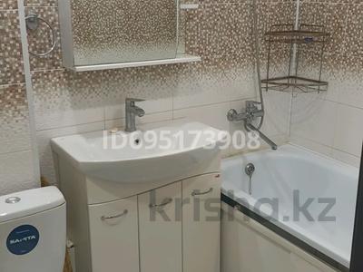 Аренда квартир в Западно-Казахстанской обл.: 2-комнатная квартира · 45 м² · 5/5 этаж · помесячно, Ескалиева — Кафе Марина за 150 000 〒 2-комнатная квартира · 45 м² · 5/5 этаж · помесячно, Ескалиева — Кафе Марина за 150 000 〒 в Уральске