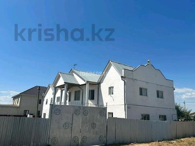 Продажа домов и дачи в Атырауской обл.: Отдельный дом · 8 комнат · 365 м² · 10 сот., мкр Атырау, Жалтыр 517 — Дом за 57 млн 〒 Отдельный дом · 8 комнат · 365 м² · 10 сот., мкр Атырау, Жалтыр 517 — Дом за 57 млн 〒