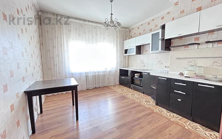 2-комнатная квартира, 70 м², 9/18 этаж, Момышұлы — Тәуелсіздік за 25.5 млн 〒 в Астане, Алматы р-н — фото 15