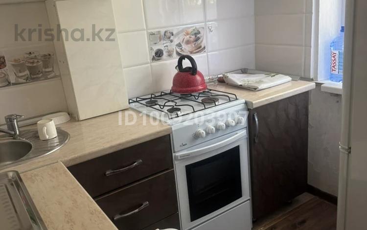 2-бөлмелі пәтер · 46 м² · 1/5 қабат, Жайлау ш/а. 1, бағасы: 120 000 ₸ в Таразе, мкр Жайлау — фото 2
