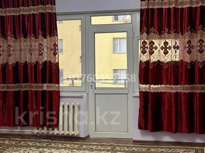 2-бөлмелі пәтер · 70 м² · 3/5 қабат, мкр Нурсат 2 16 — Аргынбекова, бағасы: 160 000 ₸ в Шымкенте, Каратауский р-н