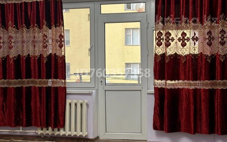 2-бөлмелі пәтер · 70 м² · 3/5 қабат, мкр Нурсат 2 16 — Аргынбекова, бағасы: 160 000 ₸ в Шымкенте, Каратауский р-н — фото 2