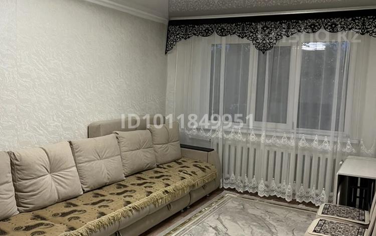 2-бөлмелі пәтер · 48.5 м² · 2/5 қабат, Майкудук, 16й микрорайон, бағасы: 13.5 млн ₸ в Караганде, Алихана Бокейханова р-н — фото 2